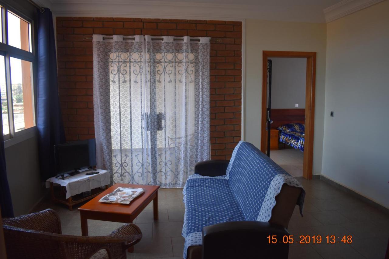 Residence Vicyma 2 P Tout Confort Bafoussam Centre Екстериор снимка